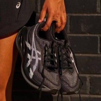 [오늘출발] 아식스 슈퍼블라스트 2 블랙 화이트 경량 쿠셔닝 러닝화 [국내배송]