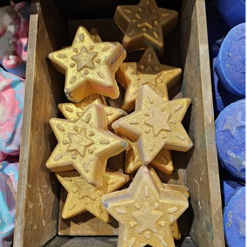 러쉬 크리스마스한정 스타오브원더 배쓰밤