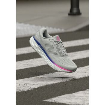 [해외] New Balance 뉴발란스 프레시 폼 엑스 에보즈 V4 - 도로 러닝화 회색 소재 7517220