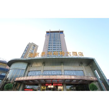 [브랜드위크][49만원상당 옵션포함/노옵션] 장가계 원가계+천문산+유리다리 4일 (전신맛사지/대협곡/천문호선쇼)