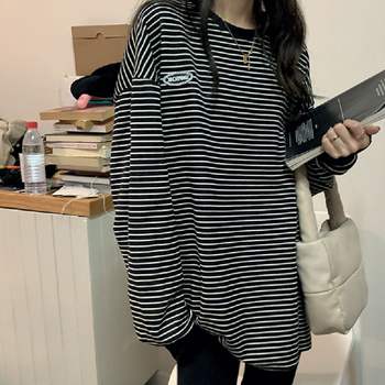 스트라이프 PJ17WR93 단가라 라운드넥 긴팔 여성 루즈핏 티셔츠