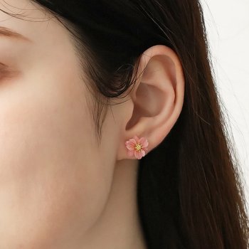 [레드벨벳 조이,아이브 이서 착용]미니 로터스 플라워 스톤 이어링