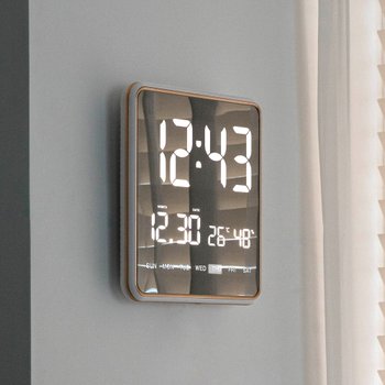 제조사:유진정밀(주)/병행수입아님 오리엔트 OWC시계 실루엣 스퀘어 LED 캘린더 탁상겸용 디지털 벽시계 OT925DG,골드