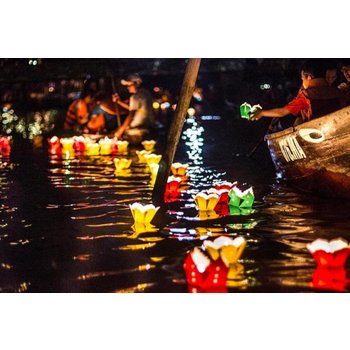 [출발확정] 스타가이드와 함께하는 다낭 5일 메리어트 성인4명 풀빌라UP 바나힐 테마파크 호이안 야경투어 다낭타워 스테이크 씨푸드 미슐랭맛집 루프탑바