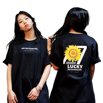 세븐틴스 럭티세븐틴스 오버핏 반팔 라운드