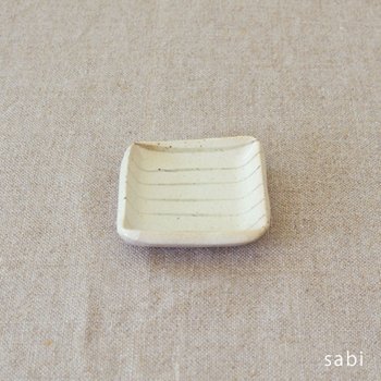 [해외] [STUDIO M] 스트라이프 타타라 플레이트 103085