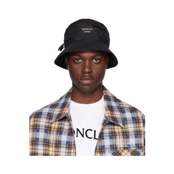 [해외] 몽클레어 지니어스 4  HYKE 블랙 버킷햇 H209K3B00001M2518 TP839766620 132194598