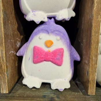 러쉬 크리스마스한정 팽귄 배쓰밤