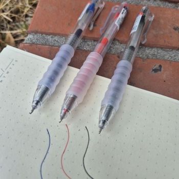 필기감 0.5mm 볼펜 소프트그립 부드러운 판촉 다이어리 메모 필기
