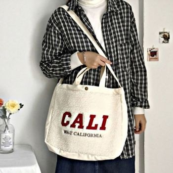 토트백 숄더백 토드백 가방 태슬사각 캐주얼 버킷백 여성크로스백