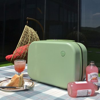 월드투어리스트 쿼드 캐리어 14인치 그린 AGK-14QGR