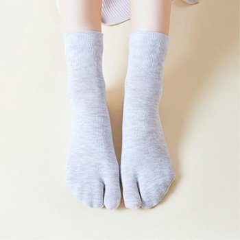 여자 쓸림방지 발가락 등산양말 캐주얼 50대남성 쪼리양말 사계절 보호