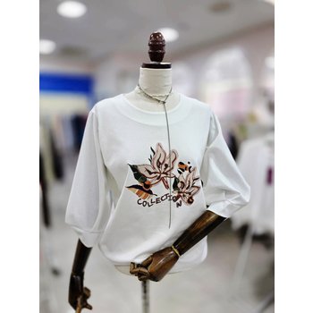 스테파니 소매 꼬임 플라워 티셔츠 A25TS5308