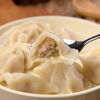 [푸드맛남] 풍부한육즙 돼지고기 대파 물만두 완탕 중국식만두 1...