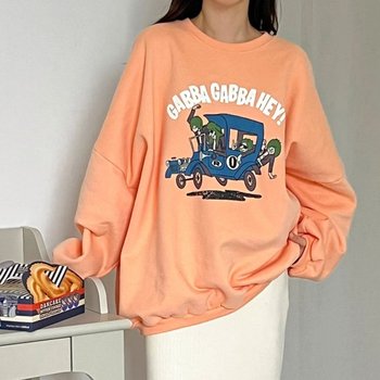 헤이헤이 양기모맨투맨