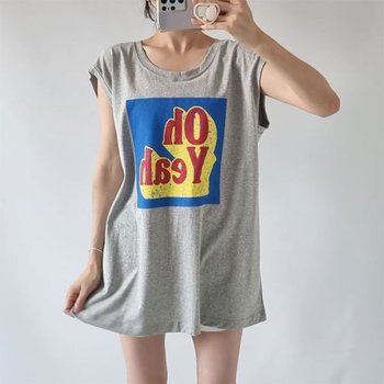 OHYEAH 레터링 민소매 롱 나시티셔츠