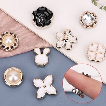 심플 자석 브로치 포인트 옷깃여밈 매너 뱃지 단추 옷핀 오픈방지 미니 배지 브롯지