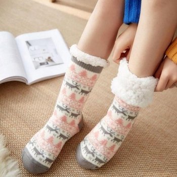 겨울수면양말 홈웨어 여성 패션양말 3컬러 (48QjT)