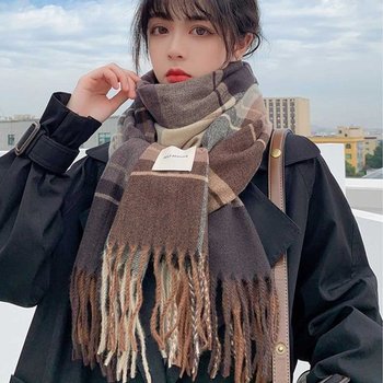 인생샷목도리 여자 대학생 따뜻한 겨울 빅사이즈 체크 머플러 코디