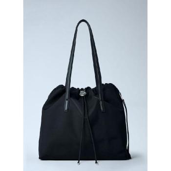 25 FW 몽클레어 여성 뉴 트릭 드로스트링 토트백 L109B 5D00004 M6980 999 TP8