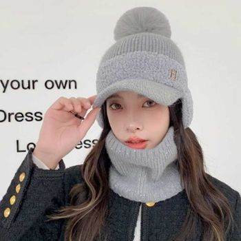 여자 NUZ797F6 귀달이 군밤 겨울 방한 니트 털 방울 자 코디