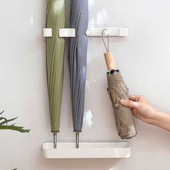 차량용품 물받침 거치대 포함 우산 걸이 배수 관리