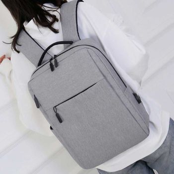 회사원 서류 오피스룩 코디 가방 신입 사원 패션 선물