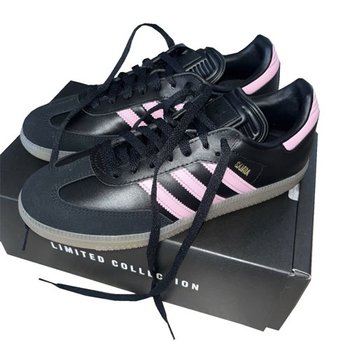 아디다스 x 인터 마이애미 CF 삼바 코어 블랙 라이트 핑크 IH8157