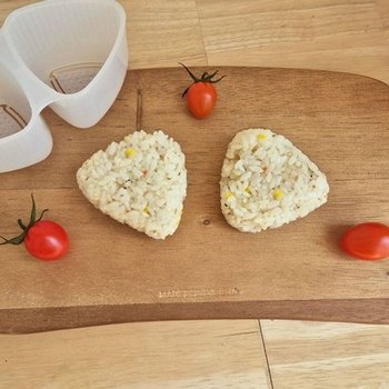 고품질 일본 삼각 주먹밥 틀 주먹밥틀 삼각김밥틀 주먹밥만들기 ...