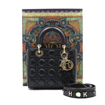 [중고] 디올 레이디 MY ABC 스몰 까나쥬 램스킨 토트백 블랙 M0538OCAL 152893103