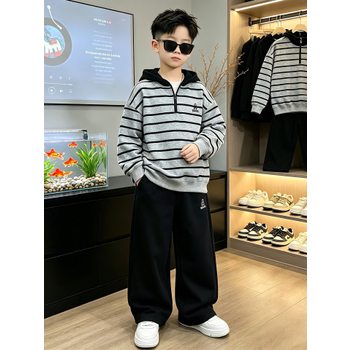 스트라이프 후디드 상하 세트 R<b>21168</b>