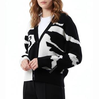 버버리 EKD Cashmere Cardigan 8096339 EKD 캐시미어 가디건