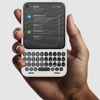[해외] 클릭스 커뮤니케이터 보조 스마트폰 블랙베리 Clicks Mobile Communicator