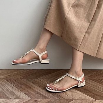 썸머 데일리 라운드 체인 포인트 티스트랩 버클 샌들Y-WEE8D2D