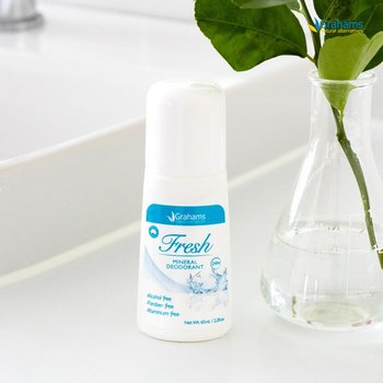 내추럴 미네랄 데오드란트 프레쉬 롤 온 65ml