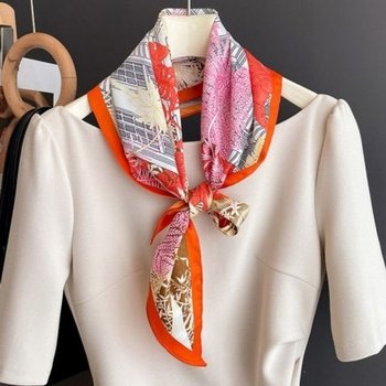 스카프마니아 트렌디한 부드러운 무늬 스카프 색감 플랜트 여성 (WFK7IQN)