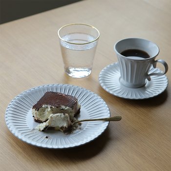 KOYO 스토리아 접시 18cm JD-1706B