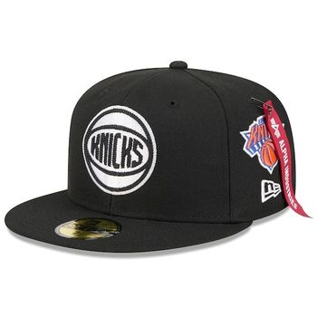 [해외] 1210825 뉴에라 모자 NBA 뉴욕 닉스 x 알파 인더스트리 59FIFTY Fitted Hat Black