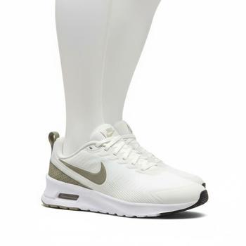 나이키 에어 맥스 누엑시 여성 운동화 HF1233-104