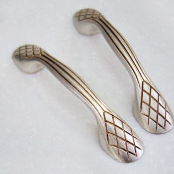 가구손잡이 볼트간격128 대 GM128-3 가구 옷장 문