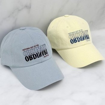 남녀 공용 배색 영문자 패스트 캠퍼스 스타일 볼캡 모자