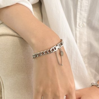 [당일배송][자체제작] 남녀공용 버클 코인 볼드한 커플 써지컬 팔찌