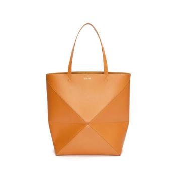 [해외] 로에베 XL PUZZLE FOLD TOTE IN SHINY CALFSKIN neutro B933Q18X01 2586 WARM DESERT [관부