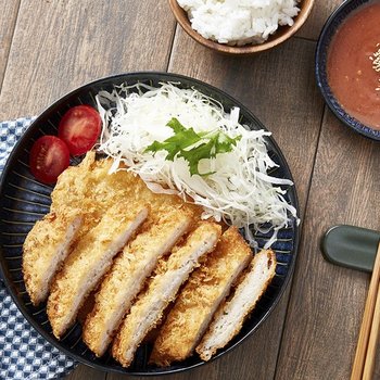 1987년 전통의 성북동 맛집 금왕돈까스 150g x 5팩+소스 100g x 5봉 (5세트)