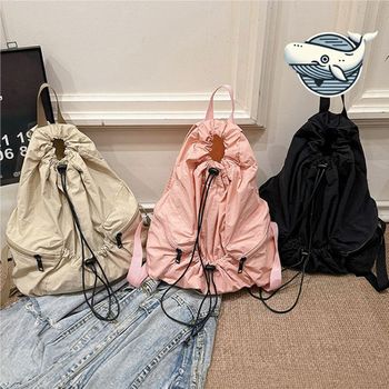 심플 캐주얼 백팩 대학생 필수 아이템 편안한 여자대학생백팩