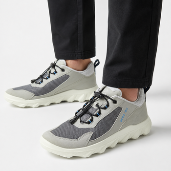 ECCO 남성 스니커즈 820264 60326