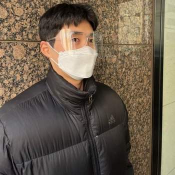 페이스쉴드 안경형 투명 마스크 C형 얼굴 보호대 가림막