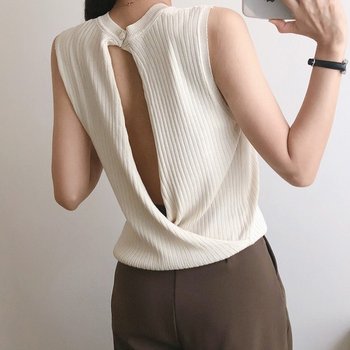 낭트 심플 베이직 백트임 포인트 골지 민소매 니트