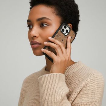 MCM X CASETiFY 모노그램 iPhone 17 Pro 케이스 MXEGSTA15CO 270121