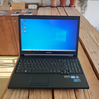 중고 리퍼 삼성노트북 i5-3세대 8GB RAM 120GB SSD 15.6인치 윈도우10
